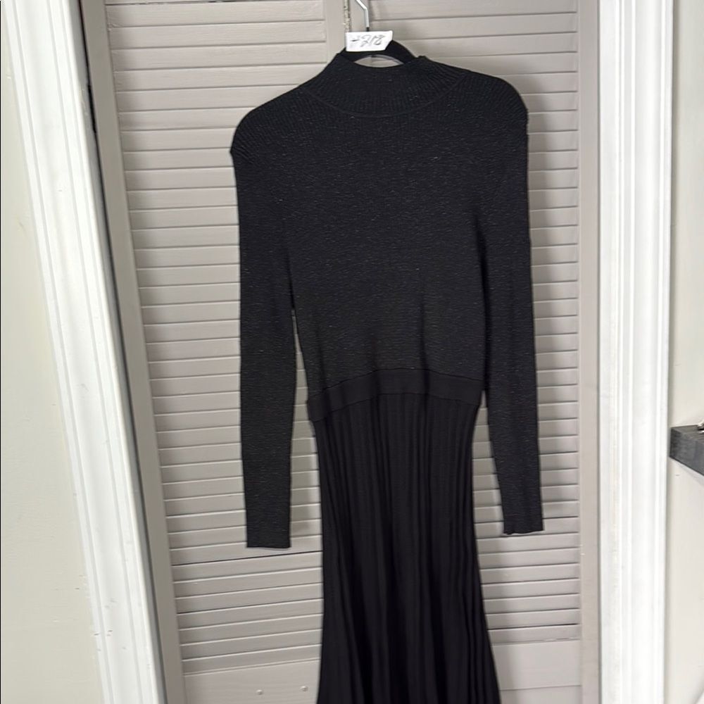 Elegant Black Knit Dress